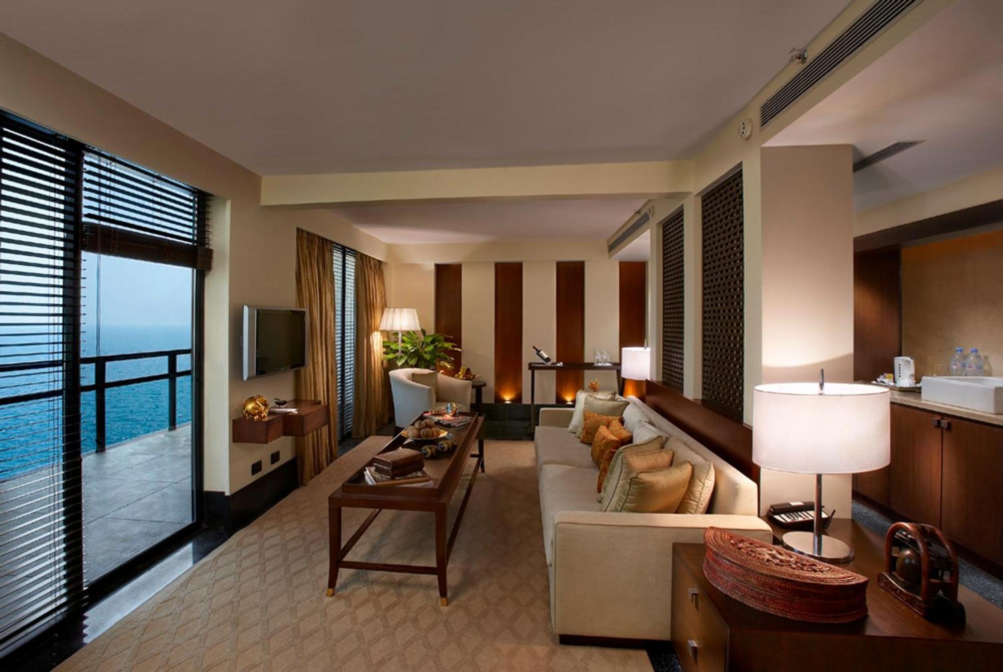 The Leela Kovalam, A Raviz Hotel Thiruvananthapuram Bagian luar foto